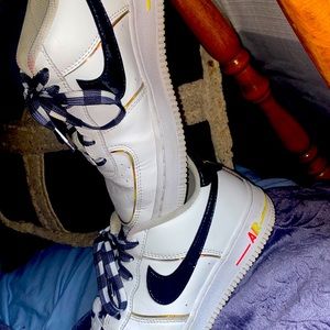Nike Air Force 1s size 5.5 youth fits a 7-7.5 on womens